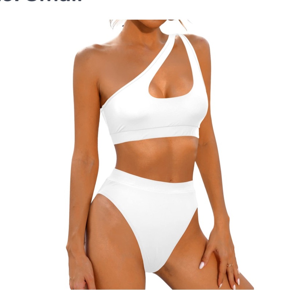 Hollpick White One Shoulder Bikini Set